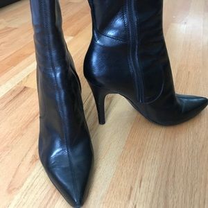 Nine West ankle boots,